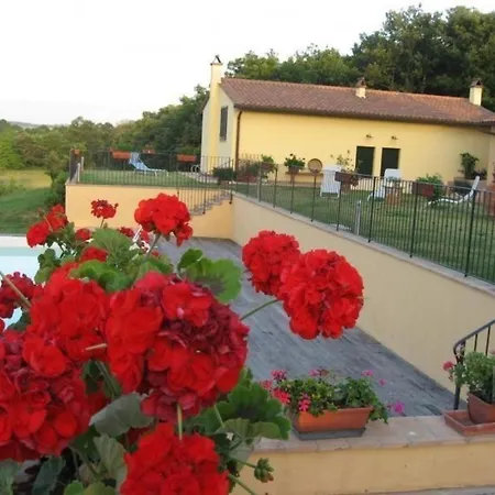 Apartment La Spiga Mit Garten Und Terrasse *